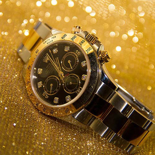 メンズ 派手な腕時計のおすすめブランド 男なら個性的な時計を付けるべき